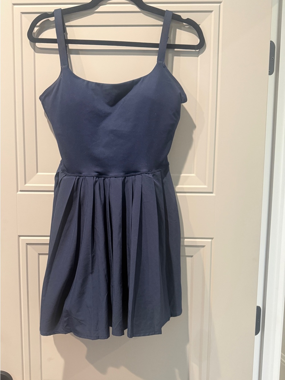 Gilly Hicks Navy Blue Athletic Top, Size Medium